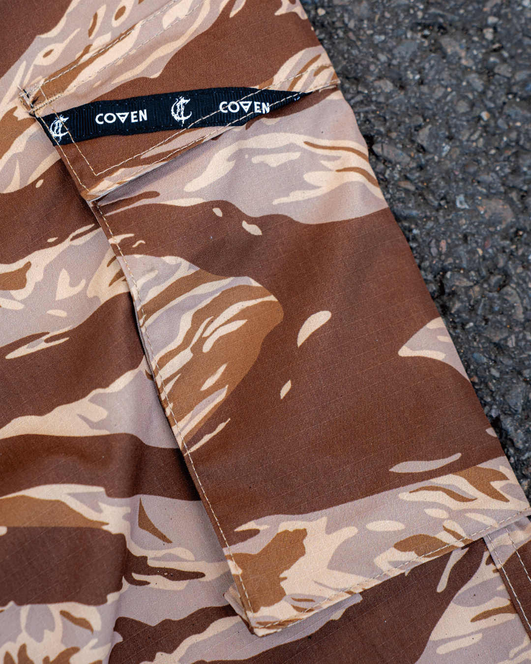 Combat Joggers - tigerstripe desert