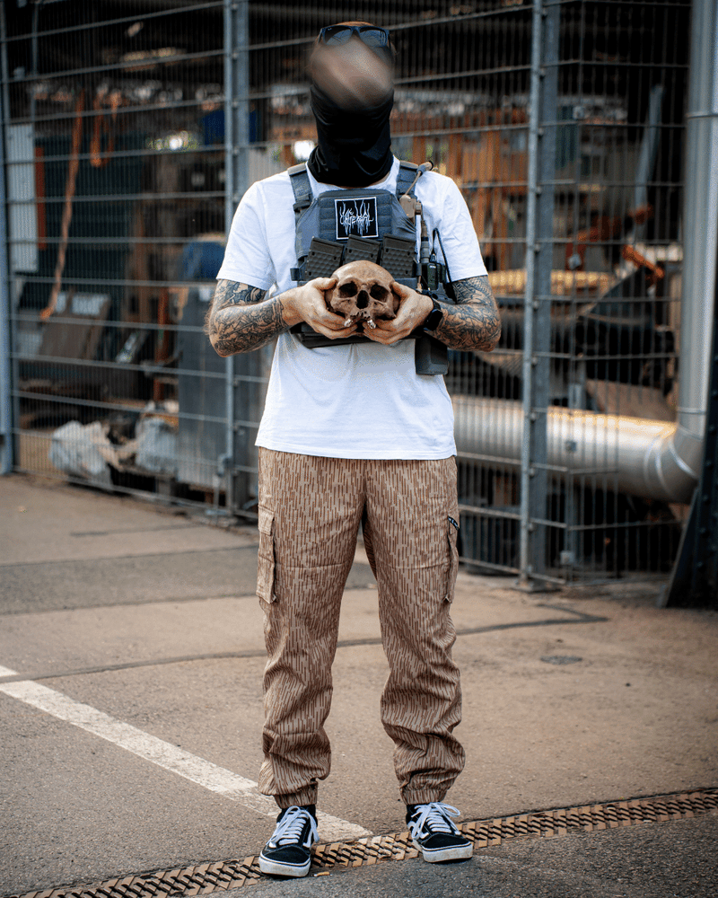 Combat Joggers - EinStrichkeinStrich / Raindrop