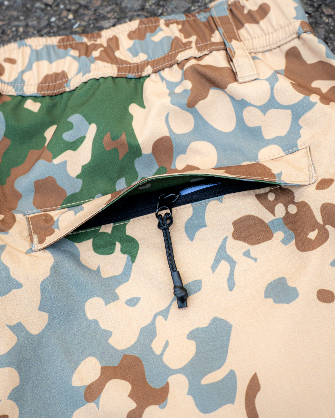 Cutthroat Shorts - Coven Camo (NFMT)