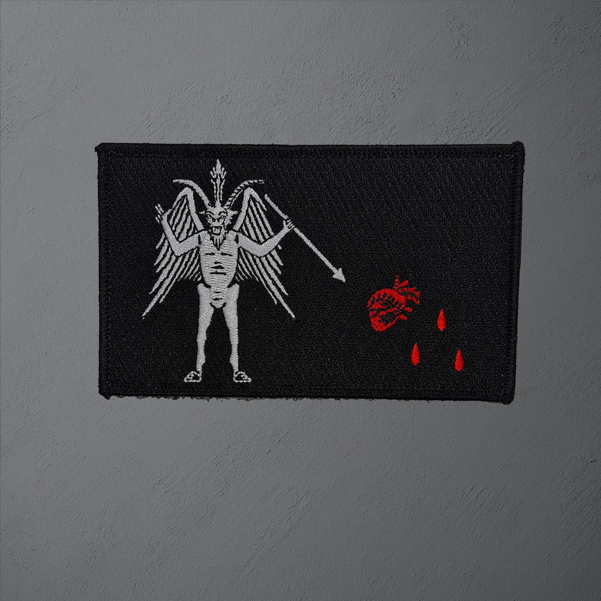 Blackbeard 3.0 Flag - Big Patch - black