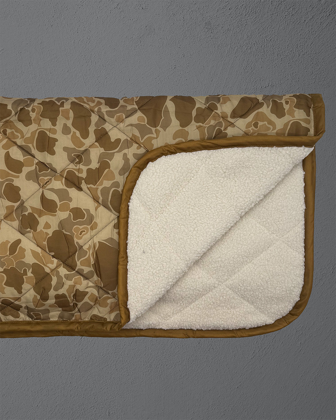 The Coven Cover - M1942 Frogskin arid - Sherpa Decke