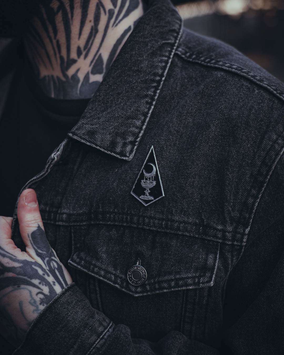 Chalice - Obsidian Mark - Pin