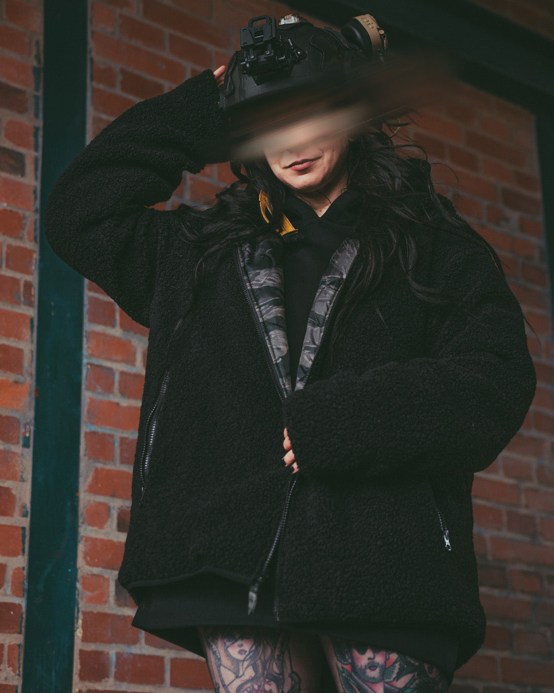 The Sherpie - Woobie / Sherpa Hybrid Jacket - tigerstripe black / black