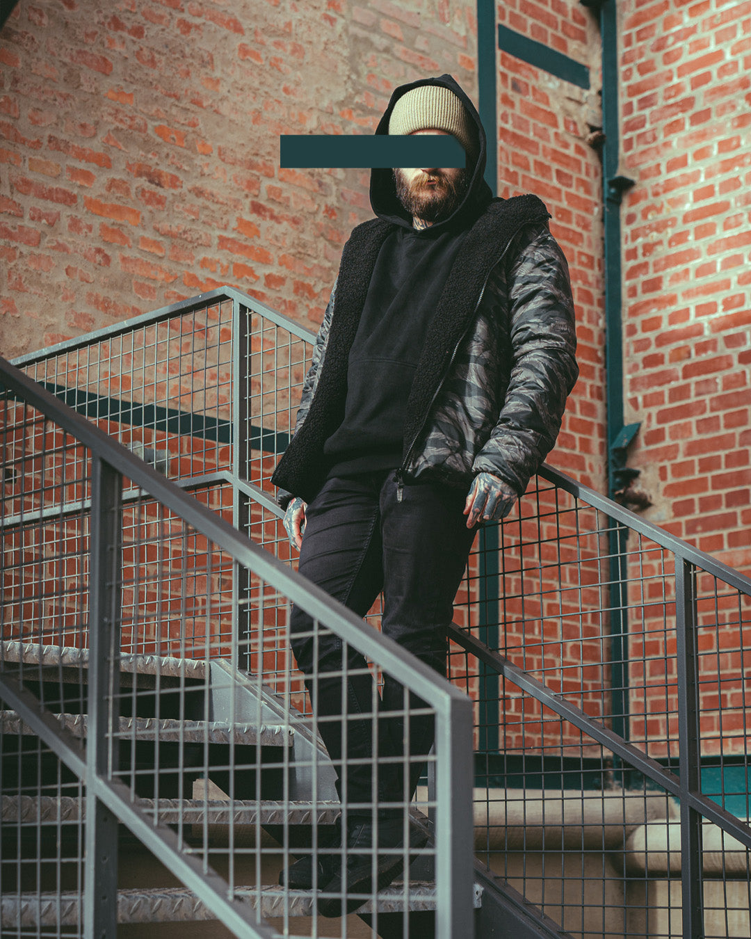 The Sherpie - Woobie / Sherpa Hybrid Jacket - tigerstripe black / black