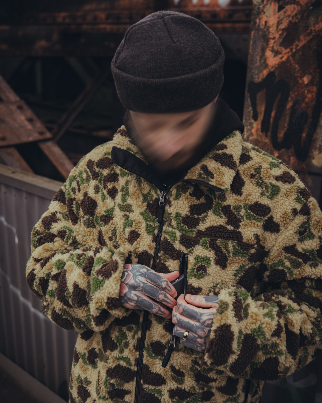 The Snugg - Sherpa Jacket - Frogskin