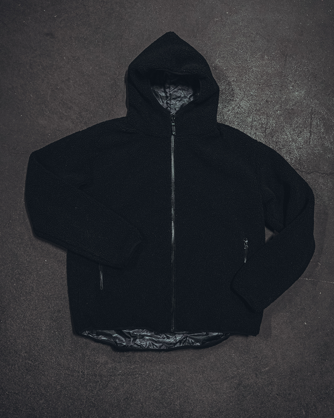 The Sherpie - Woobie / Sherpa Hybrid Jacket - tigerstripe black / black