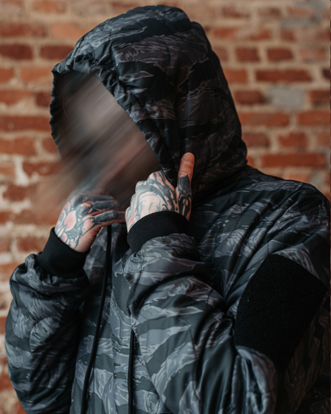 Woobie Hoodie V2.0 - Tigerstripe black / Aeon