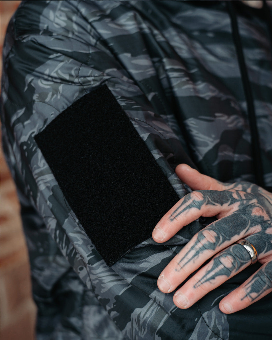 Woobie Hoodie V2.0 - Tigerstripe black / Aeon