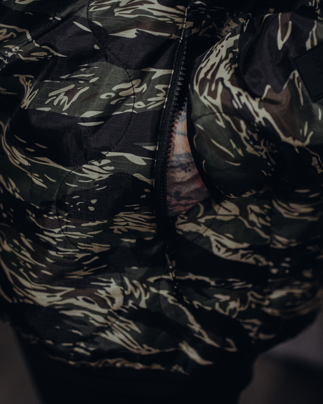 Woobie Jacket V2.0 - Tigerstripe classic / green reversible