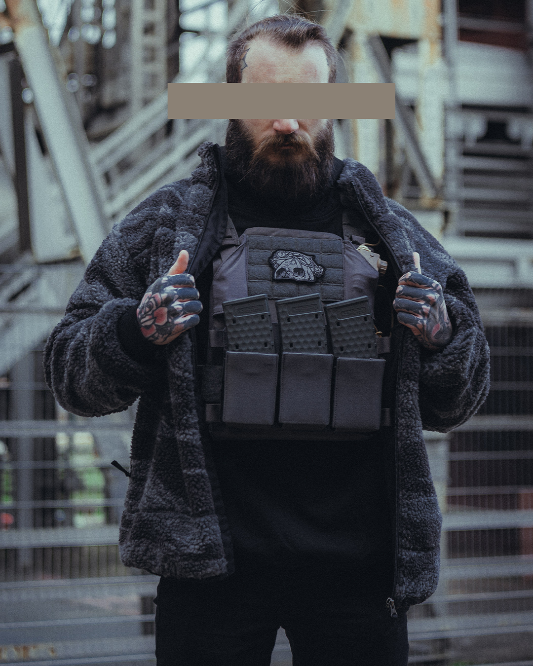 The Snugg - Sherpa Jacket - tigerstripe black