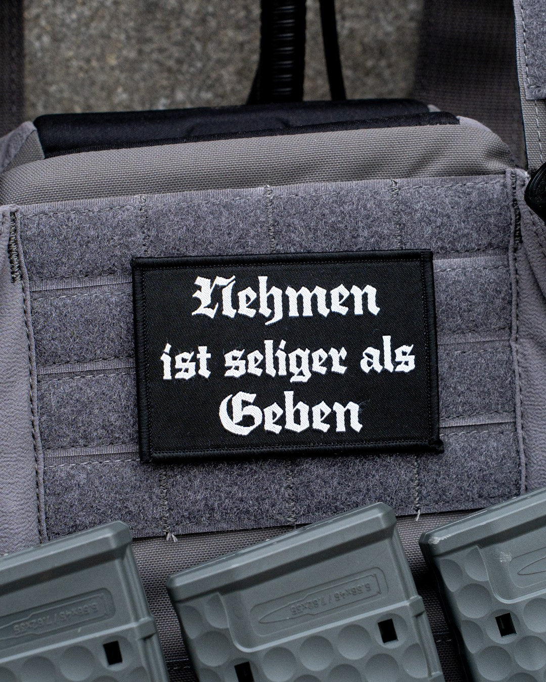 Nehmen ist seliger als Geben Patch auf Klettfläche