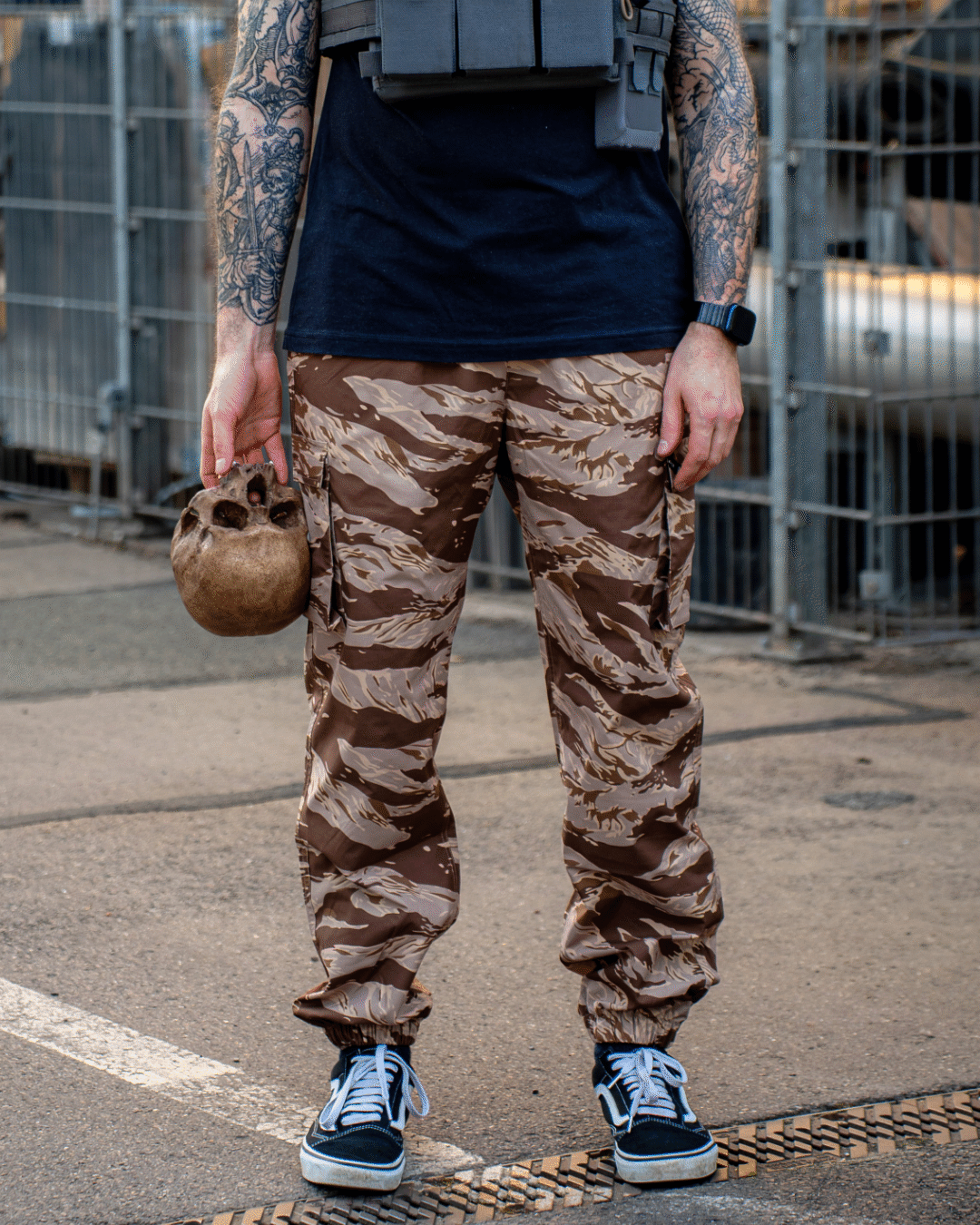 Combat Joggers - tigerstripe desert