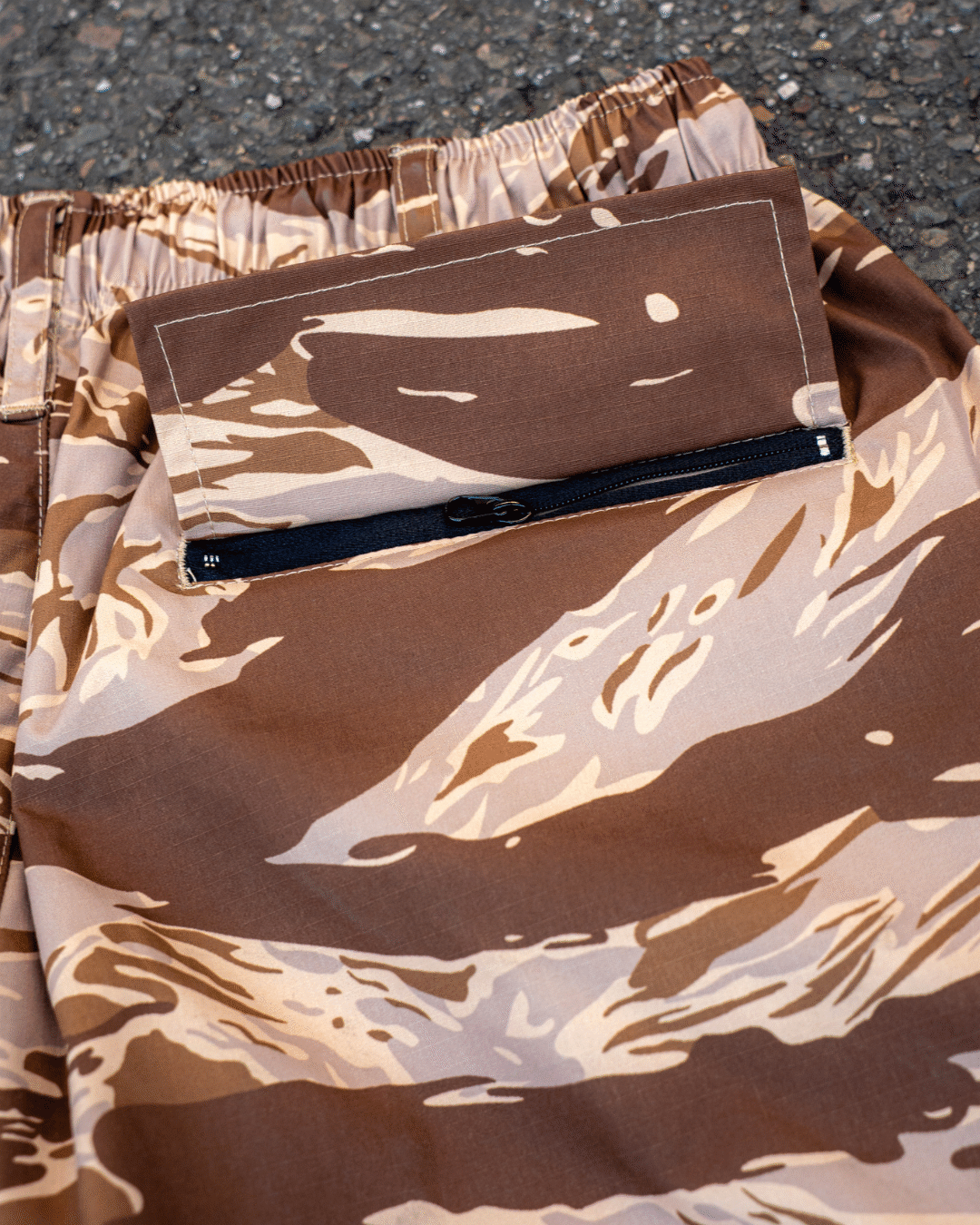 Combat Joggers - tigerstripe desert