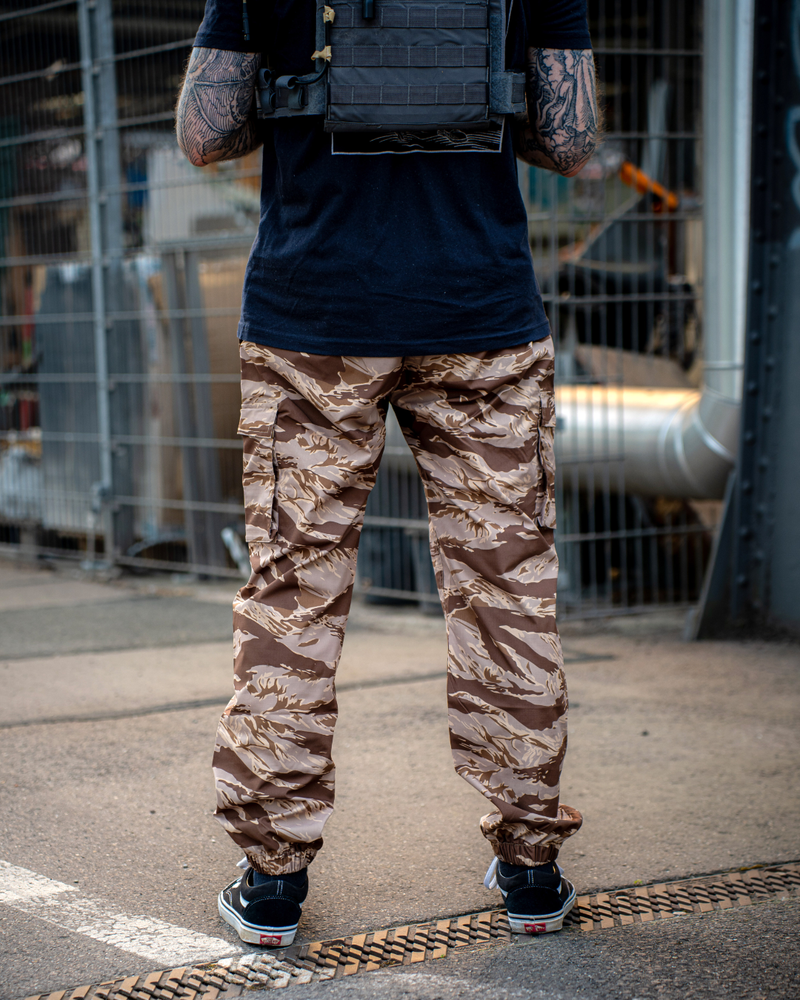 Combat Joggers - tigerstripe desert