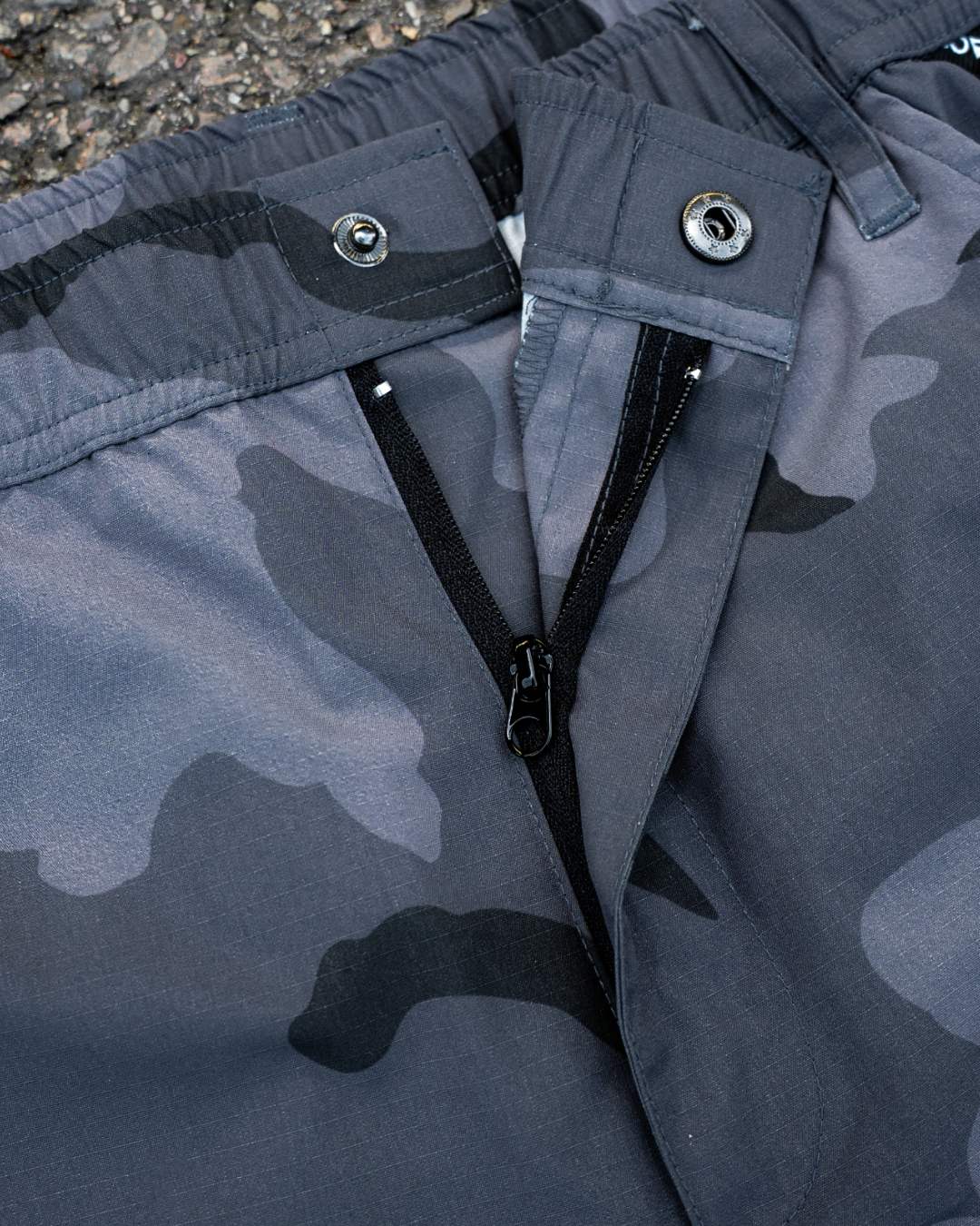 Cutthroat Shorts - DCU black