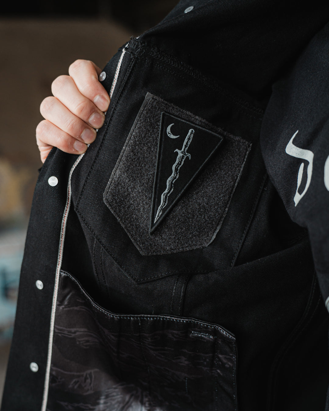 Coven - Trucker Jacket - The Wormshell - Black Loom