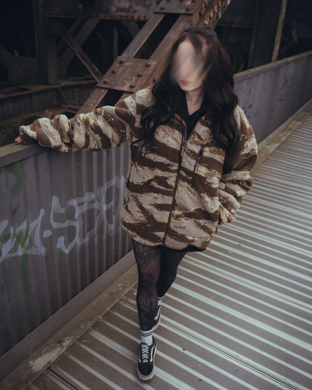 The Snugg - Sherpa Jacket - Tigerstripe desert