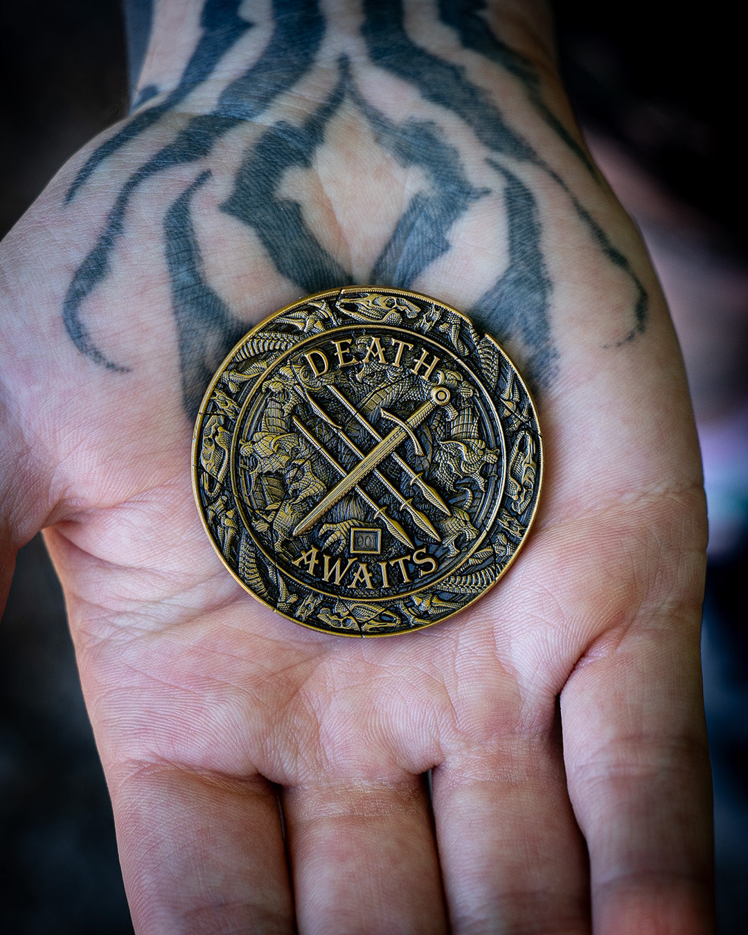 Death awaits X - Collectors Edition - Coin
