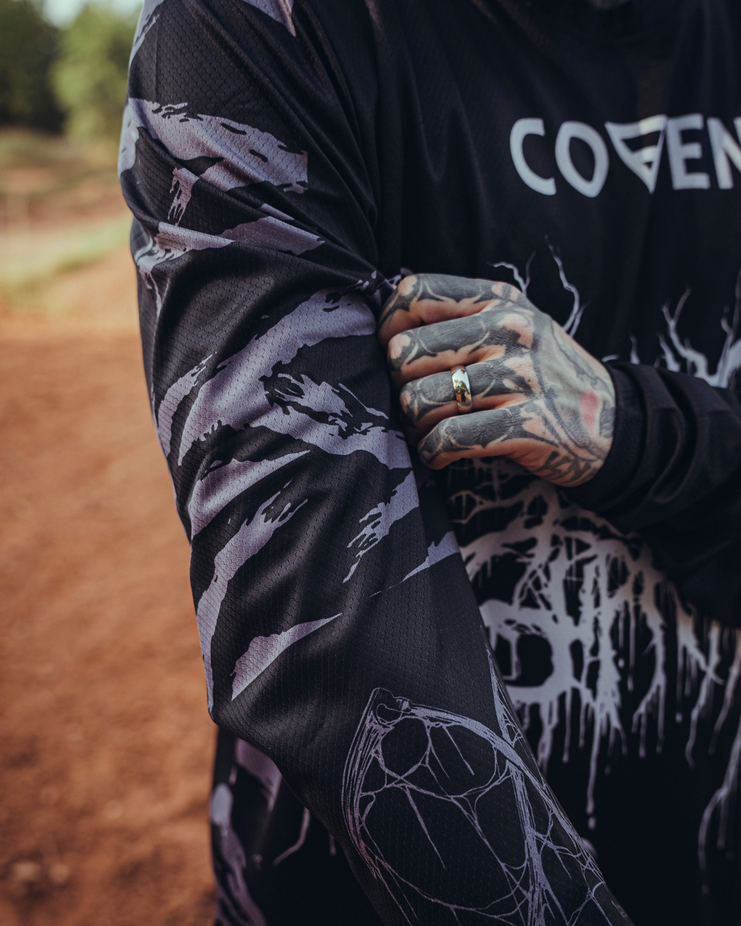 Coven - Motocross Jersey - Tigerstripe black - Gateways Edition