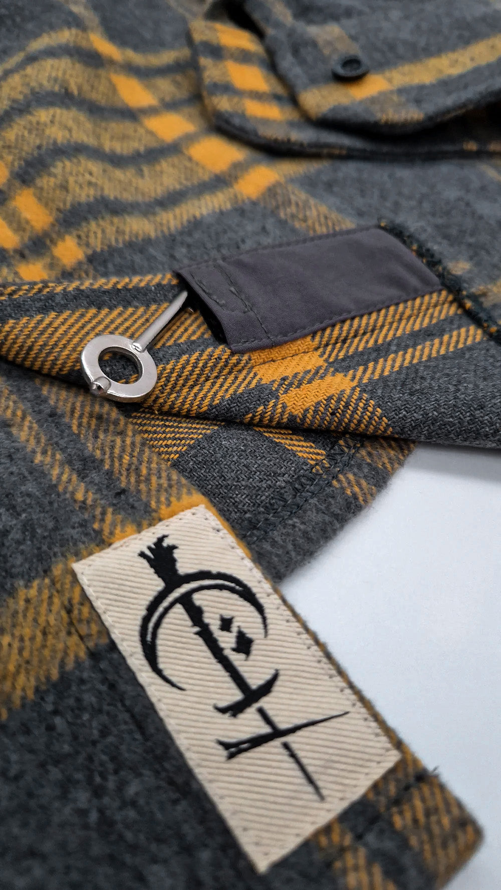 El Flannel - Flannel shirt