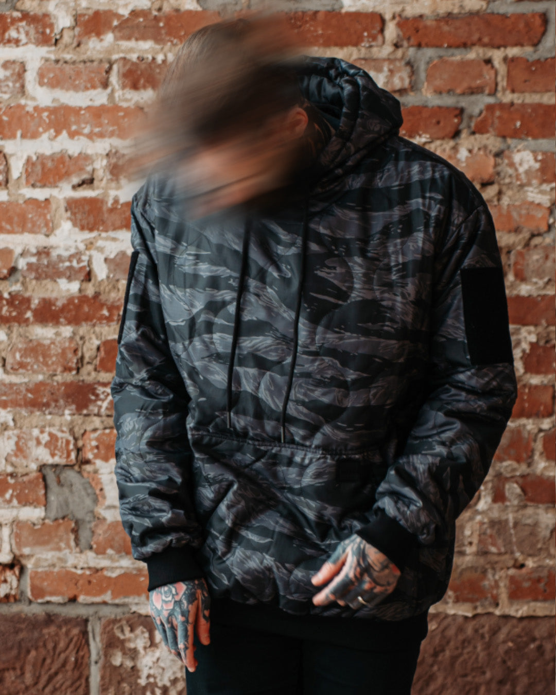 Woobie Hoodie V2.0 - Tigerstripe black / Aeon