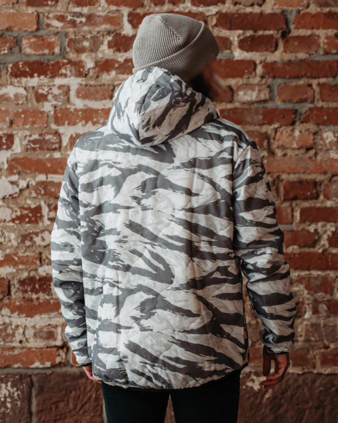 Woobie Jacket V2.0 - Tigerstripe Arctic / Grimestone reversible