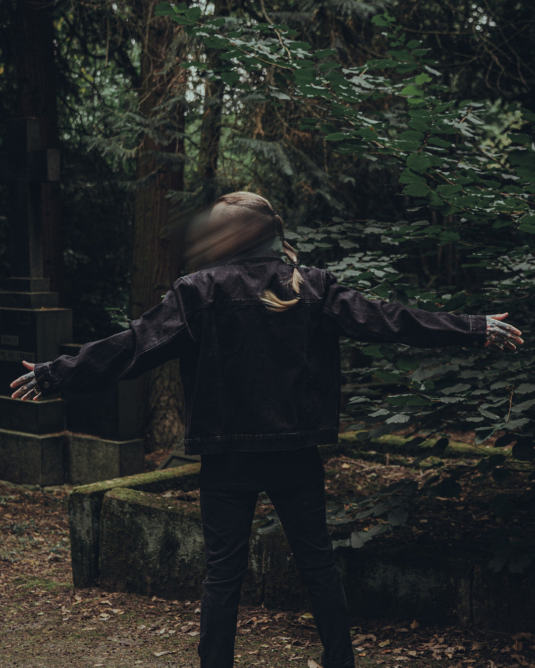 Coven - Trucker Jacket - The Wormshell