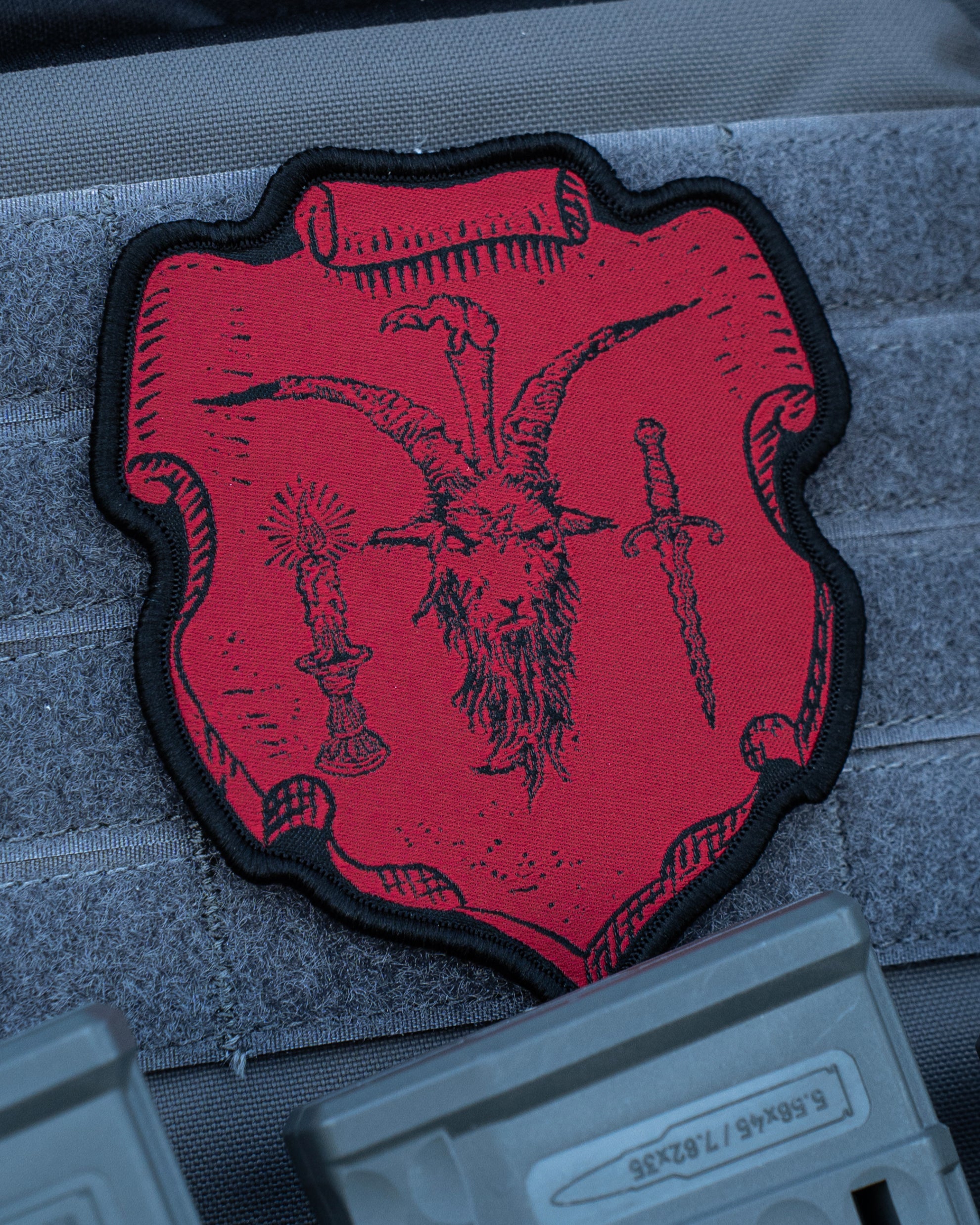 COVEN Patch Das Nachtgebet – Blutmond Edition, am Plate Carrier