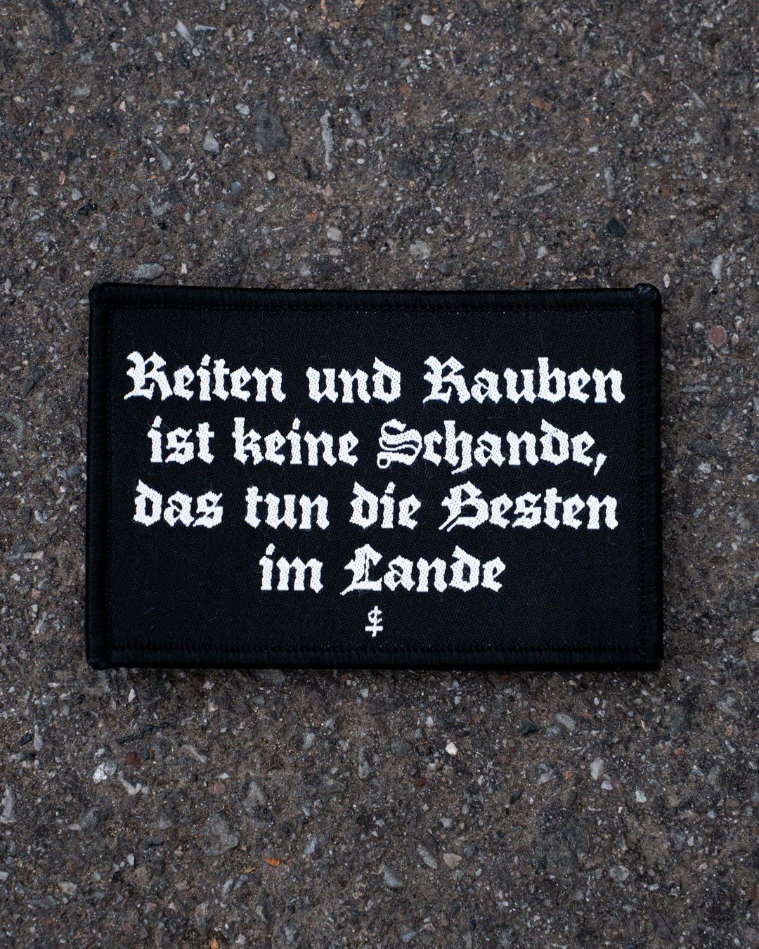 Reiten und Rauben Patch, gestickt