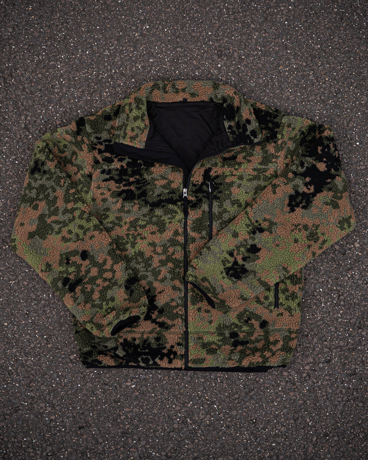 The Snugg Sherpa Jacket flecktarn – Ansicht 1